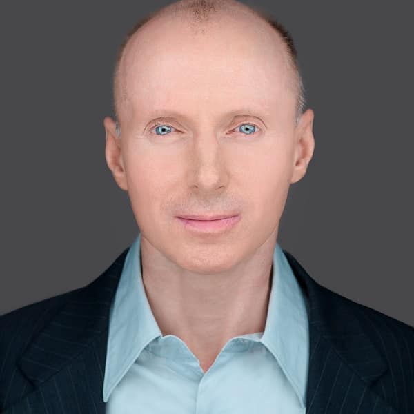 Home 1 james-garrigan-it-infrastructure-engineer-Image-Alternative-Text